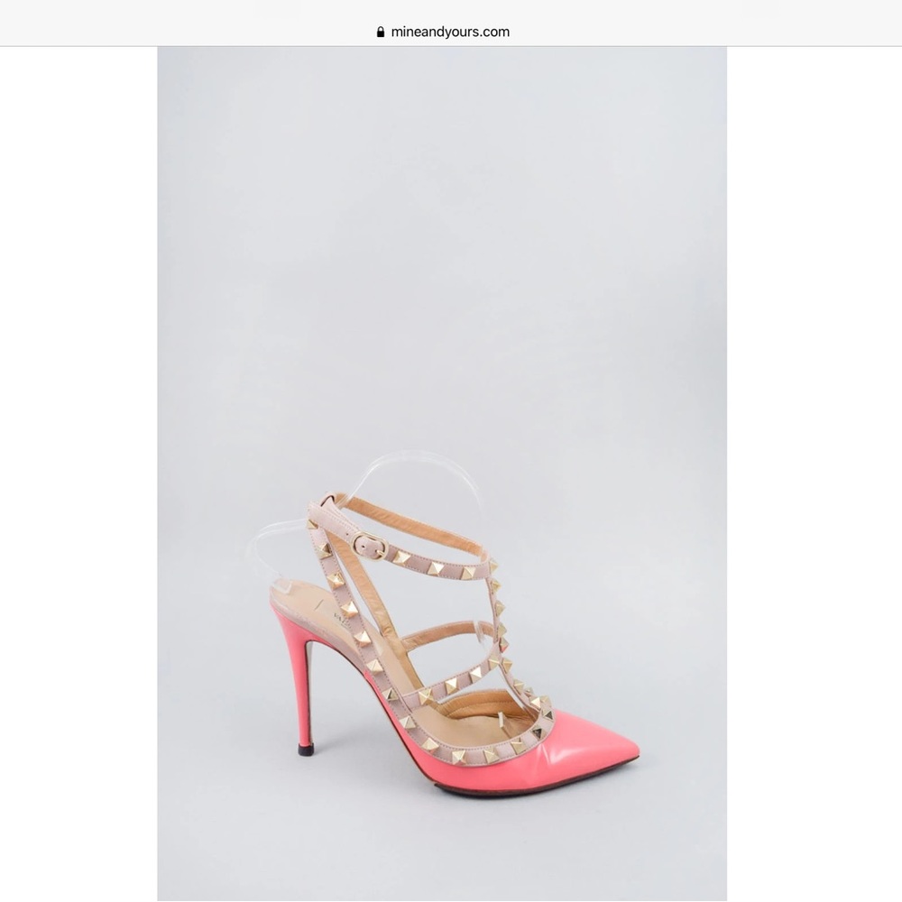 🧚🏻♀️ - Pink patent leather Valentino rockstuds - size 39/9🧚🏻♀️